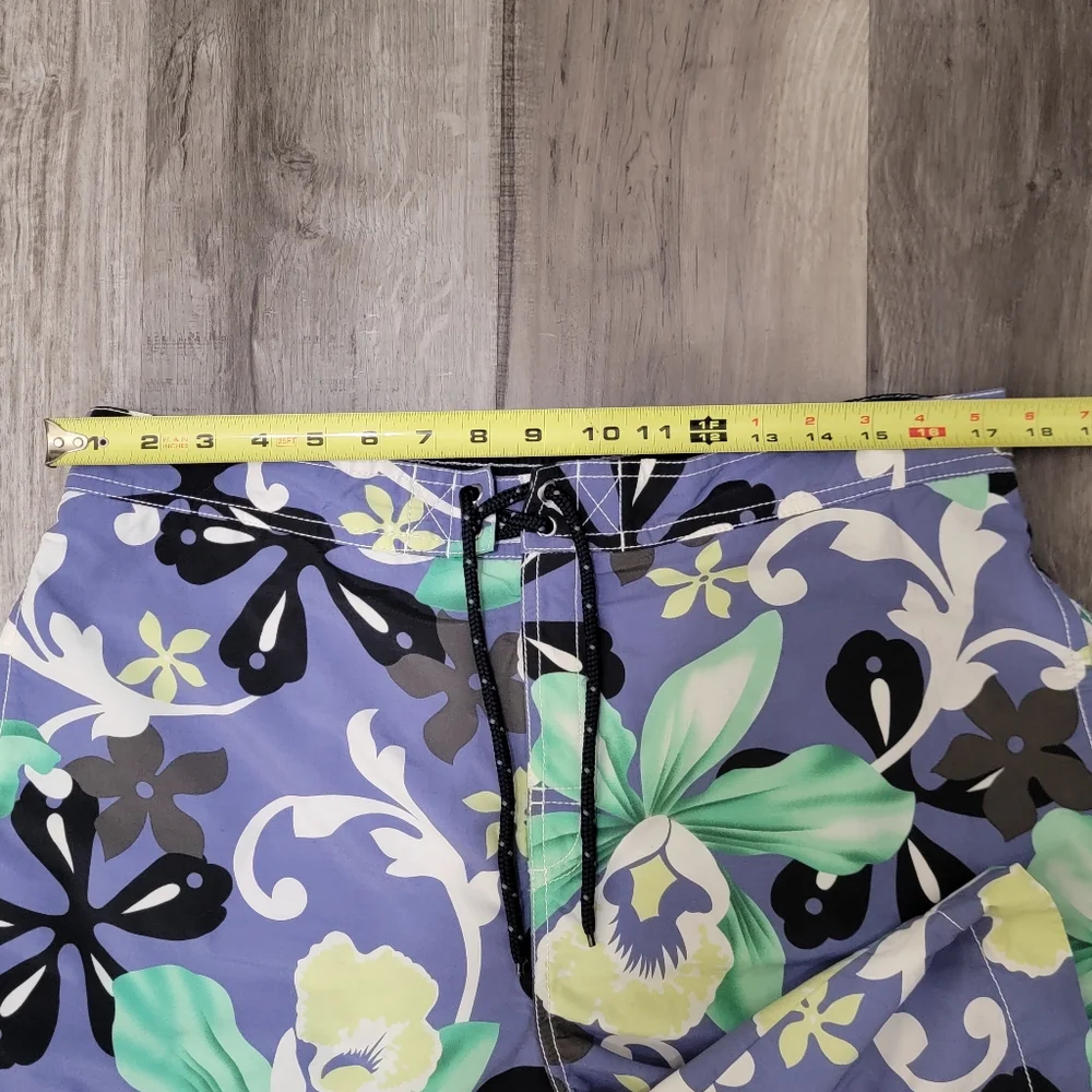 Tommy Bahama Relax Tropical Floral Swim Shorts